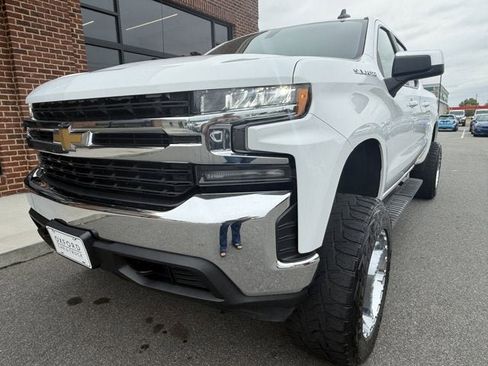 Used 2021 Chevrolet Silverado 1500 LT w/ Work Truck Package AWD/4WD image 10