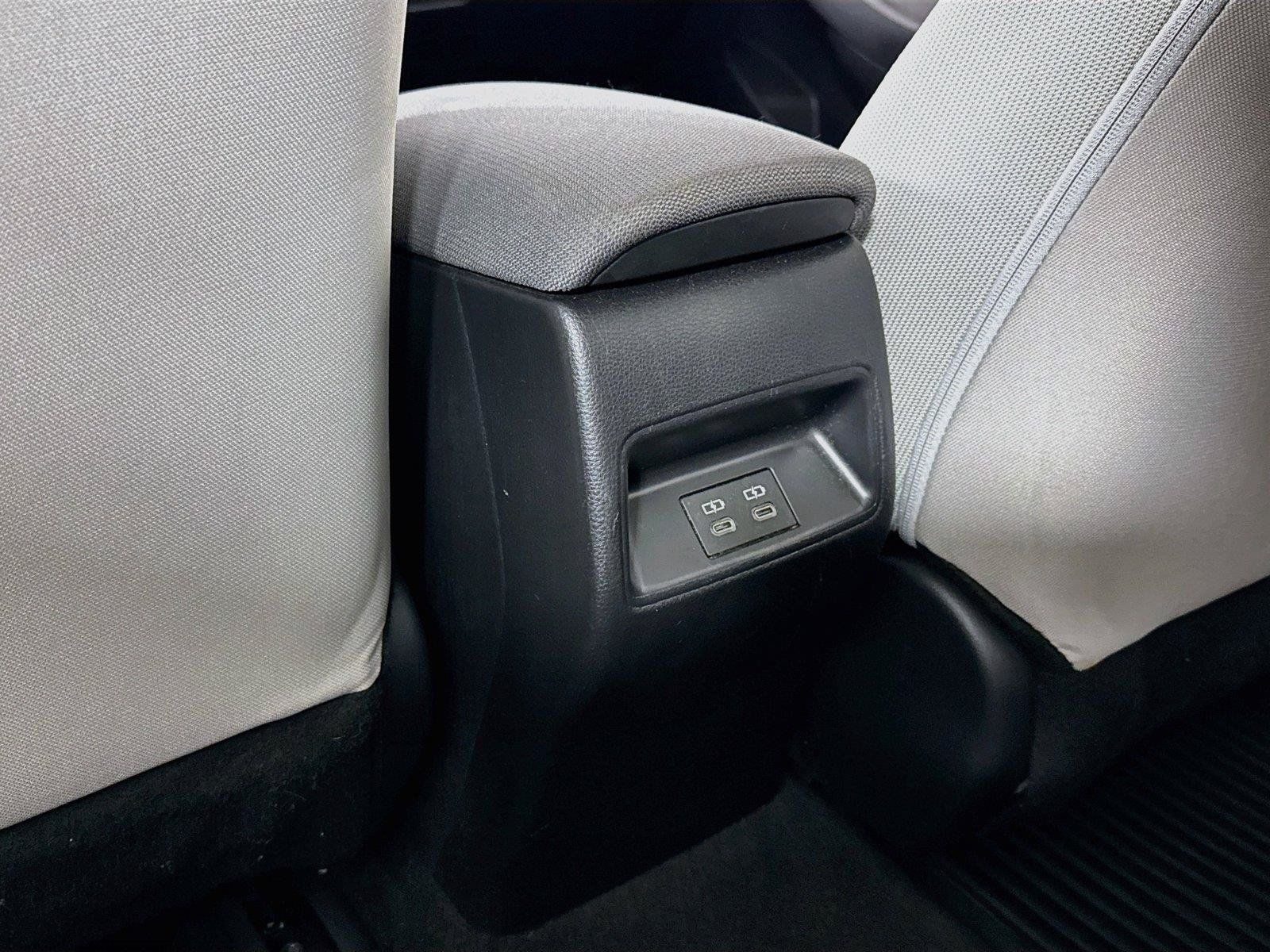Used 2026 Toyota Corolla LE FWD image 34