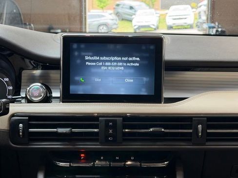 Used 2022 Lincoln Corsair FWD image 13