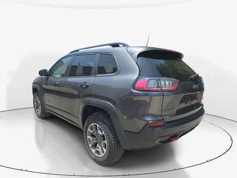 Used 2022 Jeep Cherokee Trailhawk w/ Comfort/Convenience Group AWD/4WD image 6