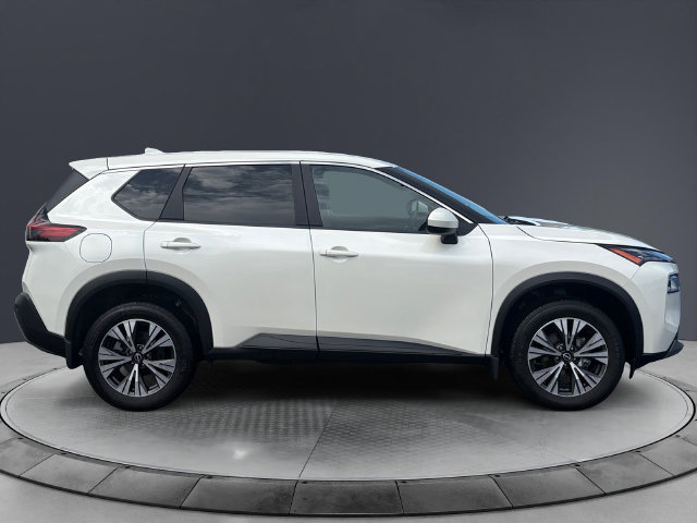 Used 2023 Nissan Rogue SV AWD/4WD image 6