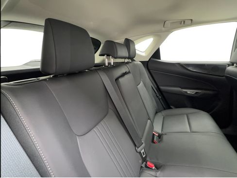 Used 2024 Lexus NX 250 FWD image 27