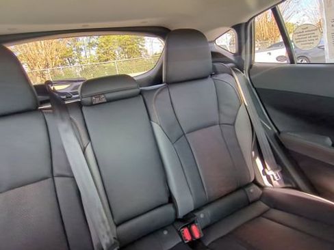Used 2025 Subaru Crosstrek 2.5i Limited image 6