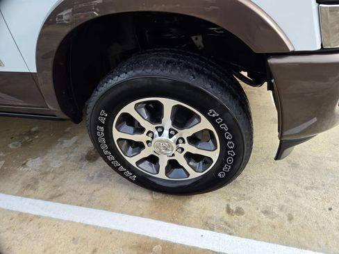 Used 2024 RAM 2500 Limited image 9