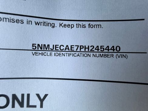 Used 2023 Hyundai Tucson Limited image 25