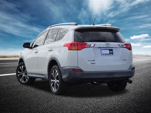 Used 2015 Toyota RAV4 Limited w/ Technology Package FWD image 15