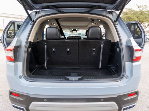 Used 2024 Honda Pilot Touring image 32