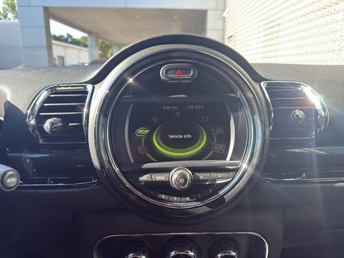 Used 2017 MINI Cooper Clubman S FWD image 25