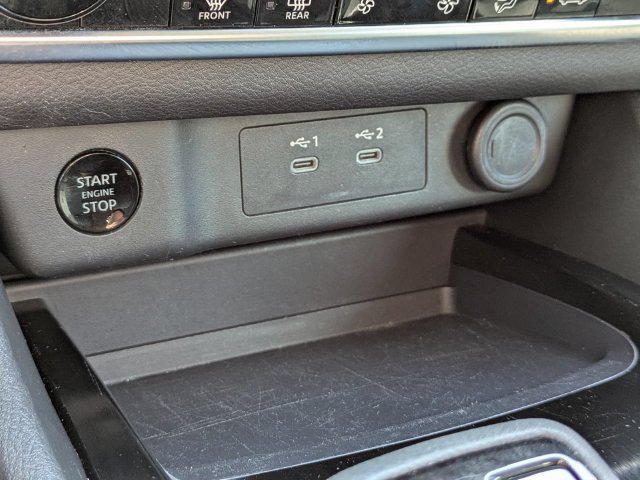 Used 2024 Nissan Rogue SV FWD image 24