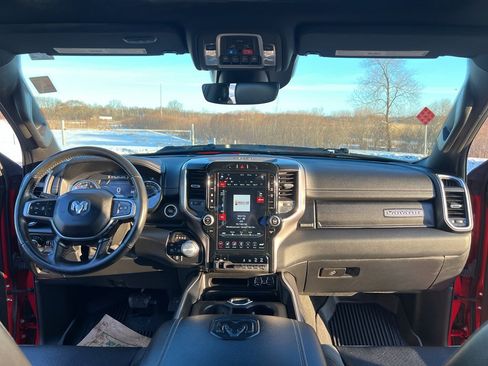 Used 2021 RAM 1500 Laramie image 21