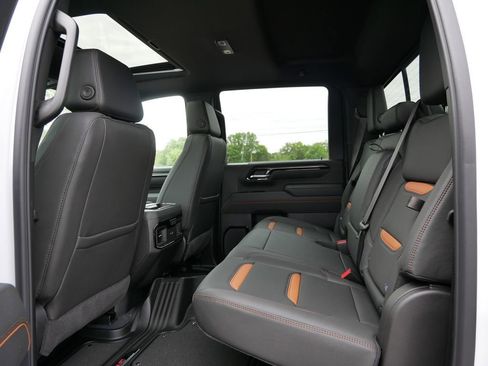 New 2026 GMC Sierra 3500 AT4 w/ AT4 Premium Plus Package AWD/4WD image 9