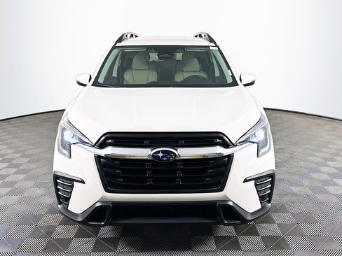 Used 2023 Subaru Ascent Premium w/ Convenience Package image 2