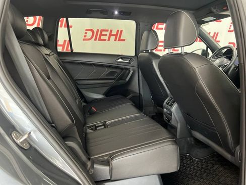 Used 2023 Volkswagen Tiguan SE R-Line FWD image 10