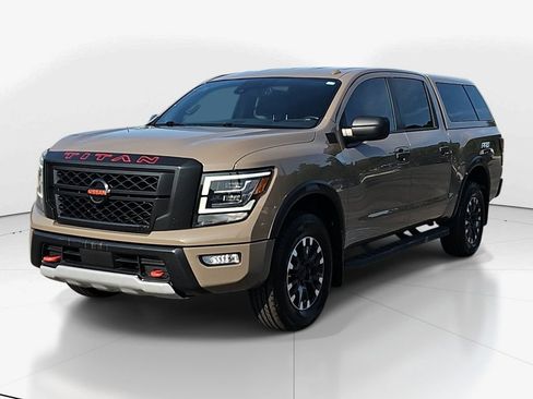 Used 2021 Nissan Titan PRO-4X w/ Off Road Protection Package AWD/4WD image 11