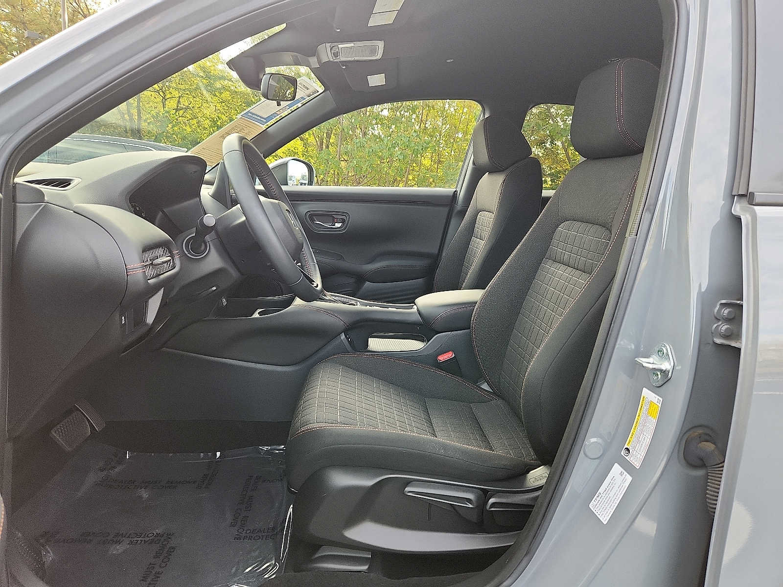 Used 2024 Honda HR-V Sport image 13