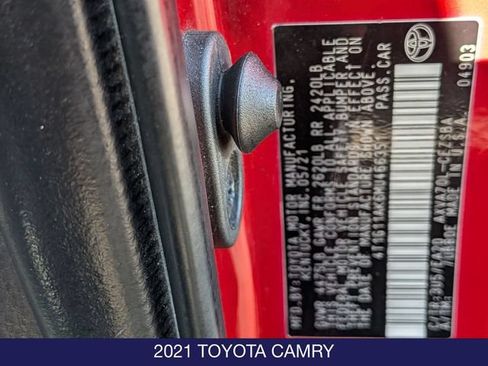 Used 2021 Toyota Camry SE FWD image 29