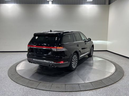 Certified 2020 Lincoln Aviator Reserve w/ Equipment Group 201A AWD/4WD image 6
