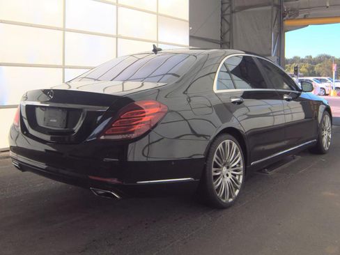 Used 2016 Mercedes-Benz S 550 Sedan image 3