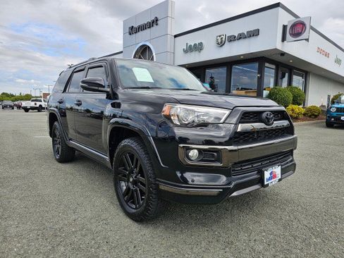 Used 2019 Toyota 4Runner Limited image 1