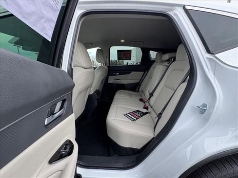 Certified 2025 Nissan Murano SV image 12