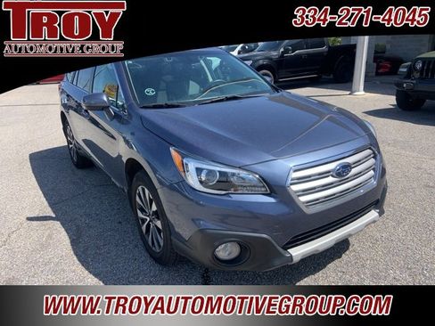 Used 2017 Subaru Outback 2.5i Limited image 7
