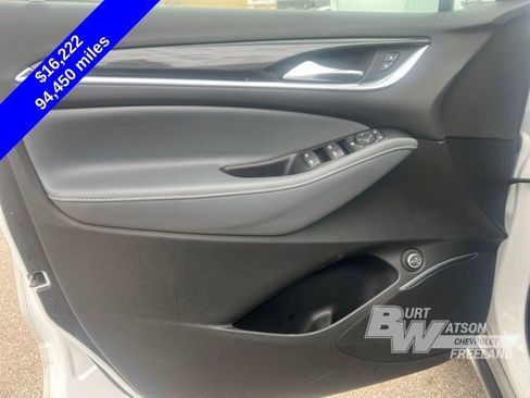 Used 2020 Buick Enclave Preferred w/ LPO, Floor Liner Package image 11