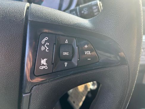 Used 2015 Chevrolet Equinox LS image 19