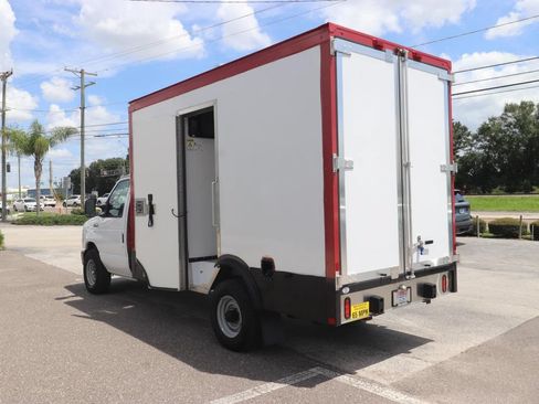 Used 2024 Ford E-350 and Econoline 350 Super Duty w/ Power Windows & Locks Group RWD image 10