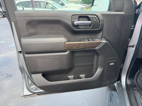 Used 2020 Chevrolet Silverado 1500 RST AWD/4WD image 22