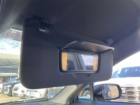 Used 2024 Cadillac Lyriq Tech image 29