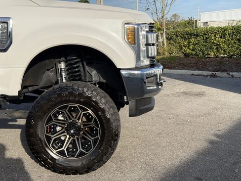 Used 2018 Ford F250 Lariat w/ Lariat Ultimate Package image 11