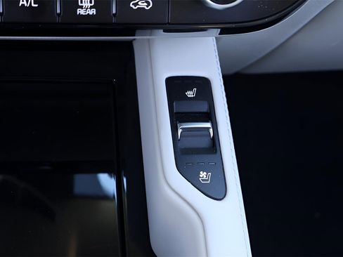 Used 2021 Kia Telluride EX w/ EX Premium Package image 28