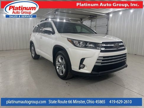Used 2018 Toyota Highlander Limited image 7