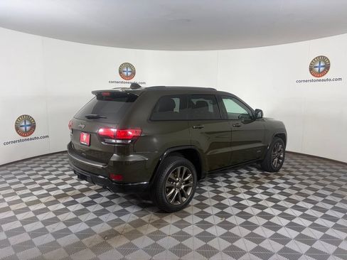 Used 2017 Jeep Grand Cherokee Limited 75th Anniversary AWD/4WD image 20