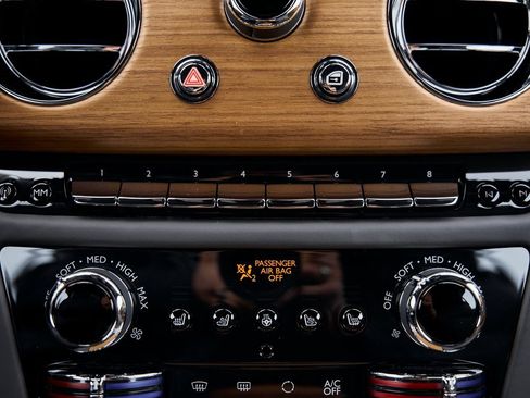 Used 2025 Rolls-Royce Spectre w/ Spectre Launch Package image 64