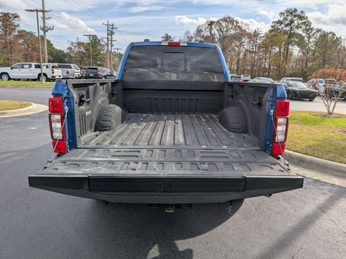 Used 2022 Ford F250 Lariat w/ Chrome Package image 28