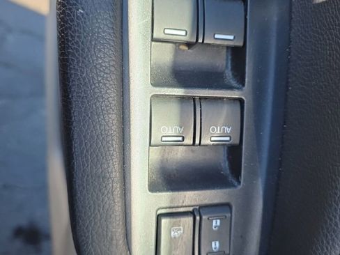 Used 2021 Honda Pilot EX-L image 12