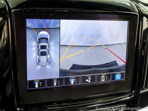 Used 2023 Chevrolet Traverse RS w/ LPO, Floor Liner Package image 19