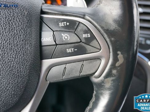 Used 2017 Jeep Grand Cherokee Altitude AWD/4WD image 41