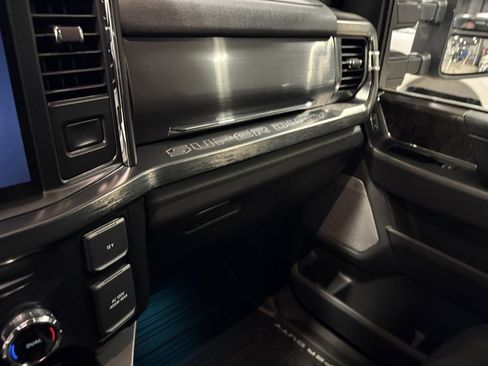 Used 2024 Ford F350 Lariat w/ Lariat Ultimate Package image 15