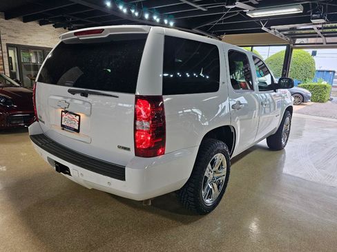 Used 2011 Chevrolet Tahoe LT w/ Luxury Package RWD image 7