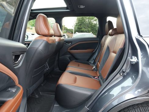 Certified 2025 Subaru Forester Touring w/ Popular Package - Touring AWD/4WD image 24