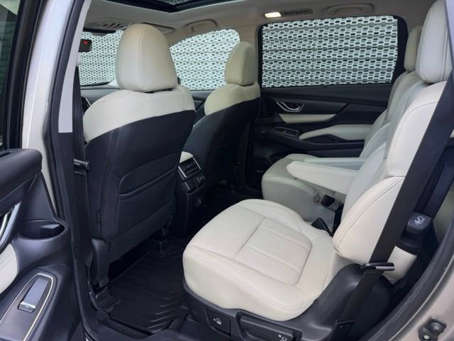 Used 2020 Subaru Ascent Limited w/ Technology Package AWD/4WD image 11