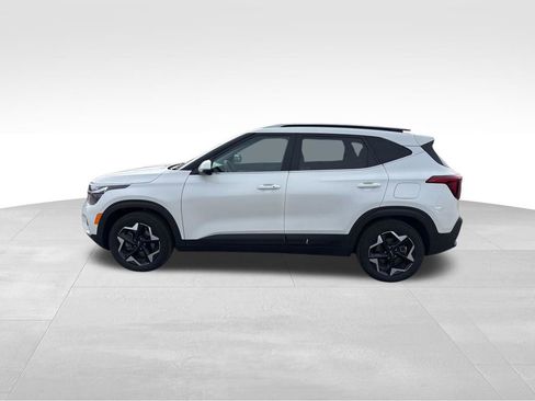 Certified 2024 Kia Seltos EX image 12