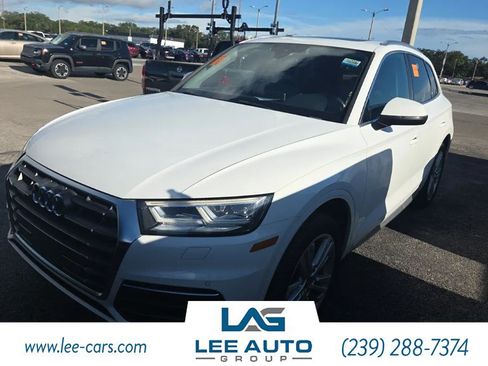 Used 2018 Audi Q5 2.0T Premium Plus w/ Premium Plus Package AWD/4WD image 3
