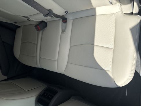 Used 2021 Cadillac XT5 Premium Luxury w/ LPO, Premium Carpet Package image 27