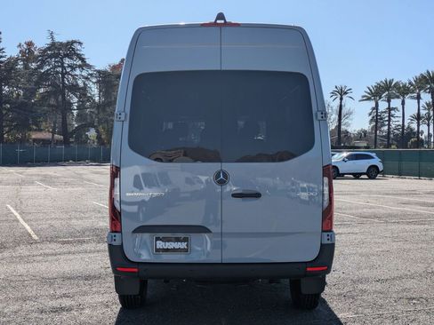New 2025 Mercedes-Benz Sprinter 2500 image 3