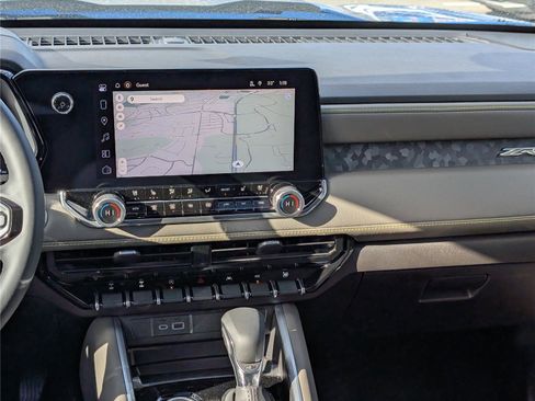 New 2026 Chevrolet Colorado ZR2 image 13