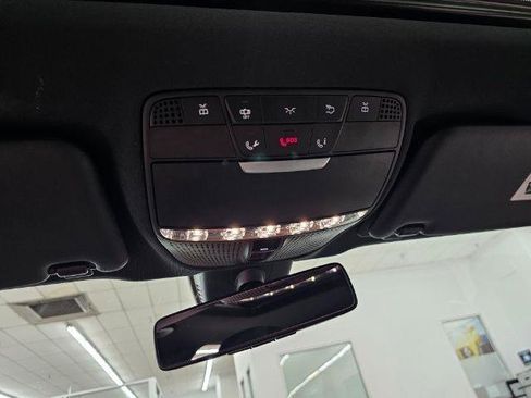 Used 2017 Mercedes-Benz E 300 4MATIC image 25