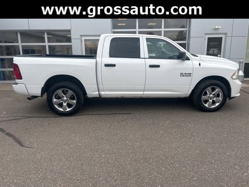 Used 2017 RAM 1500 Express image 8